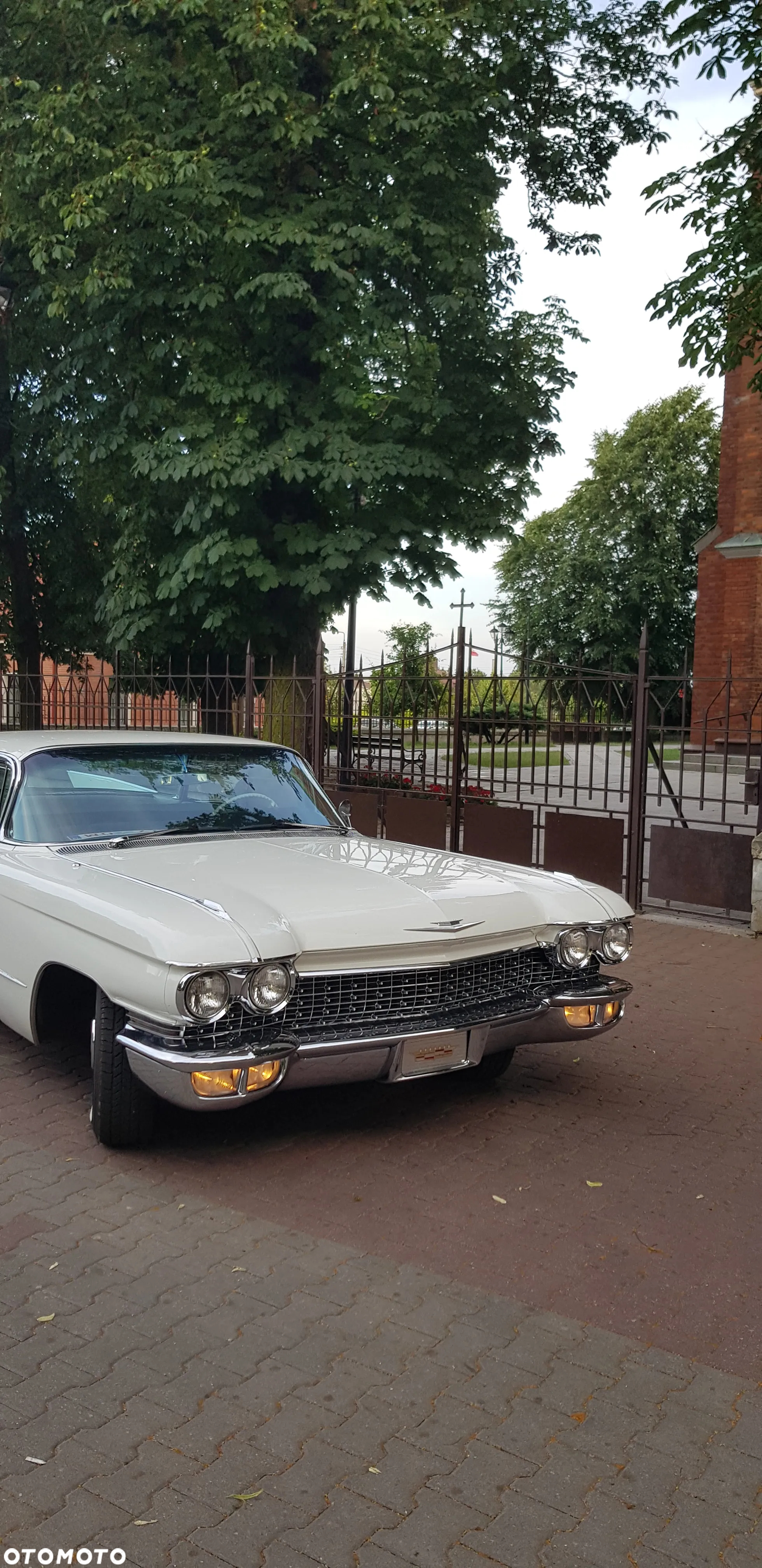 Cadillac Deville - 9