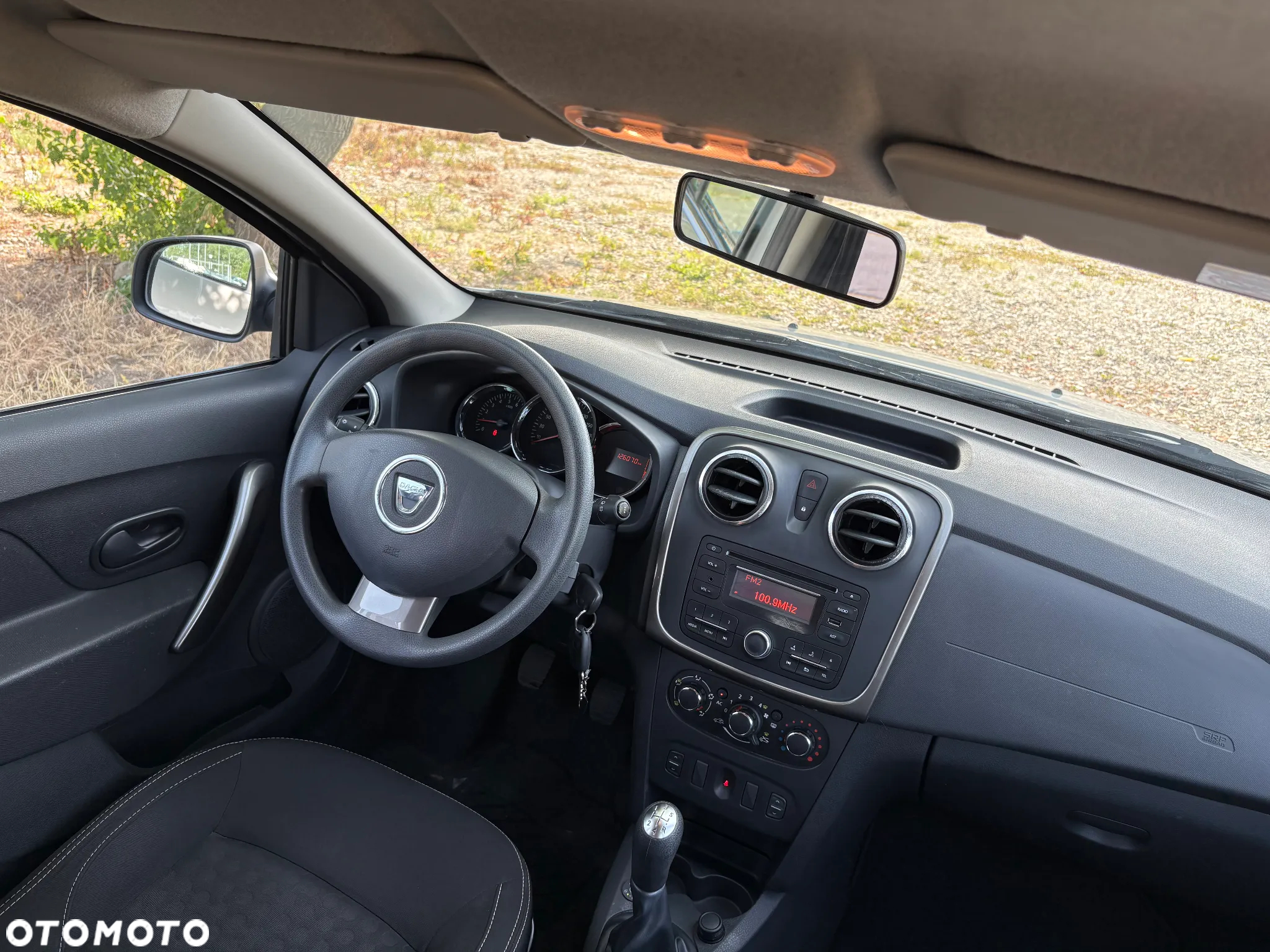 Dacia Logan MCV 1.2 16V Laureate - 19