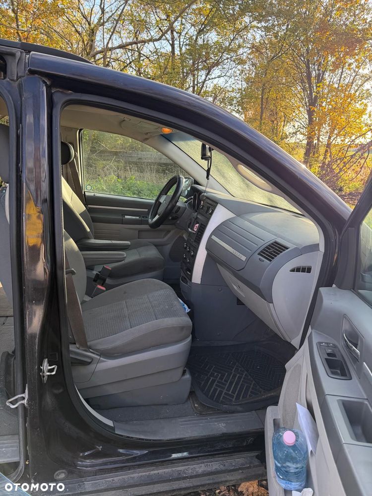 Dodge Grand Caravan 3.3 SE - 7