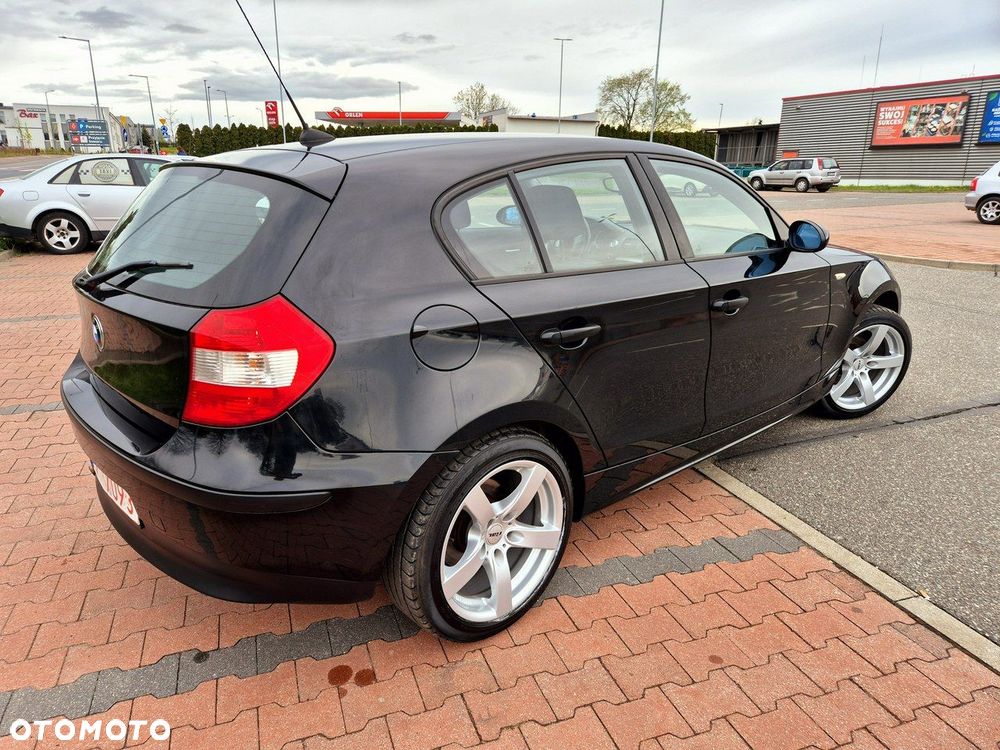BMW Seria 1 116i - 36