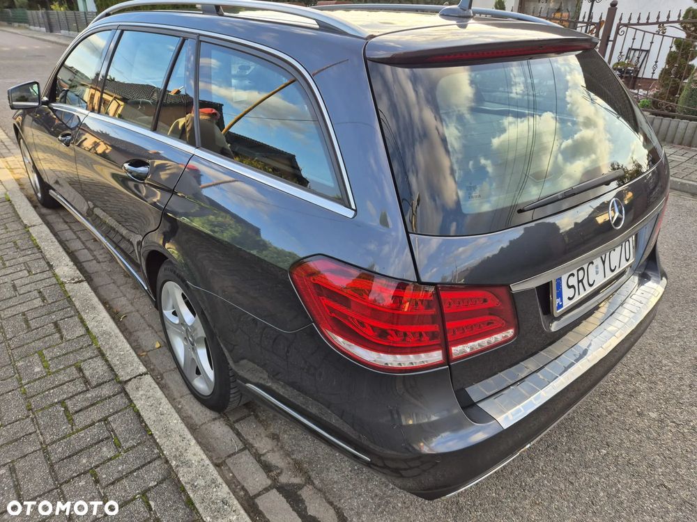 Mercedes-Benz Klasa E 220 T CDI 7G-TRONIC Avantgarde - 11