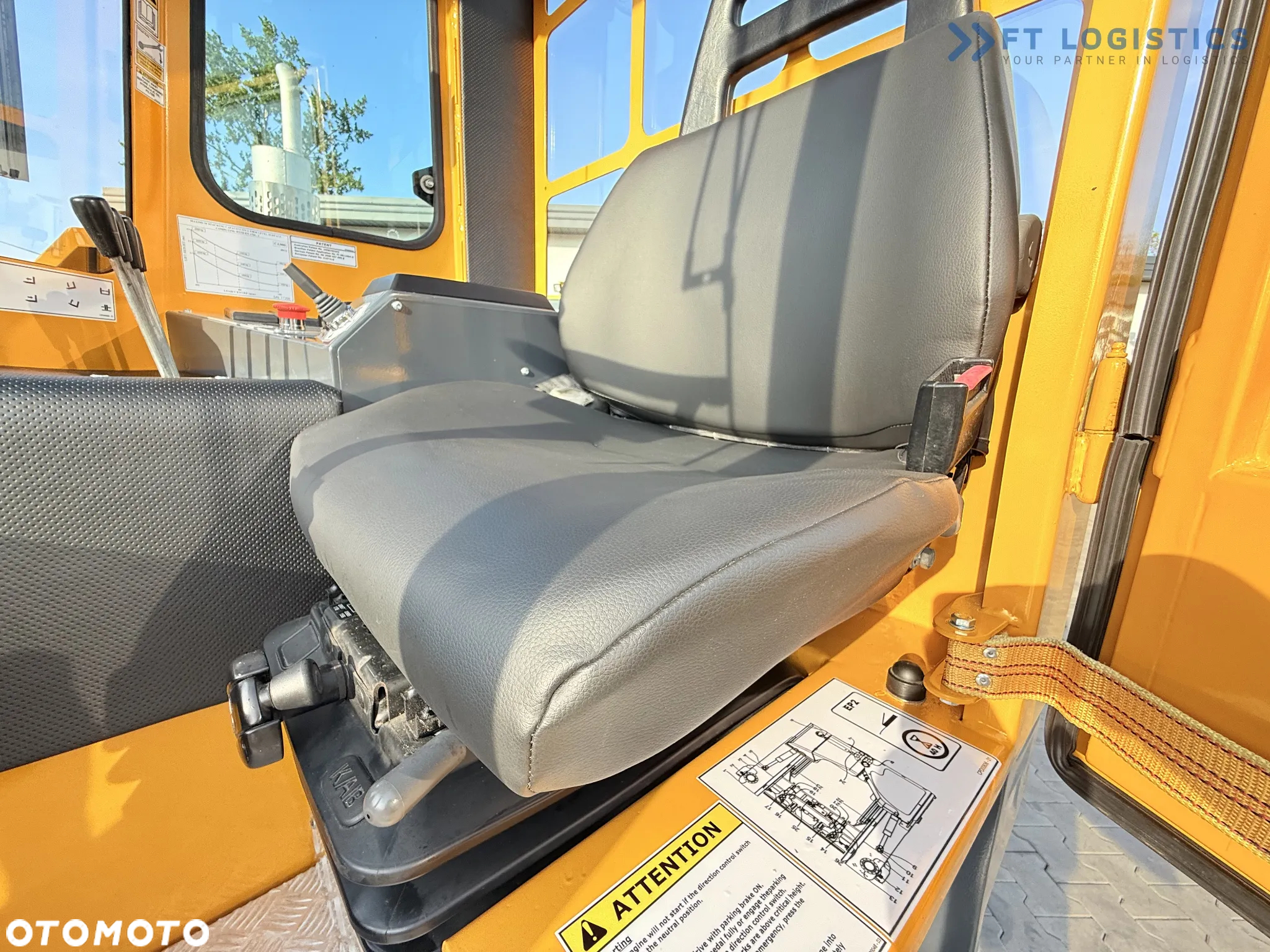 Combilift WÓZEK CZTEROKIERUNKOWY - WIELOKIERUNKOWY C4000 / GAS / DUPLEX 4500MM /JEDYNE 6604 MOTOGODZIN /  PRZESUW WIDEŁ / PEŁNA KABINA / STAN IDEALNY / Szeroka oferta wózków czterokierunkowych i bocznych, dopasowanych do różnorodnych potrzeb i zastosowań - 13