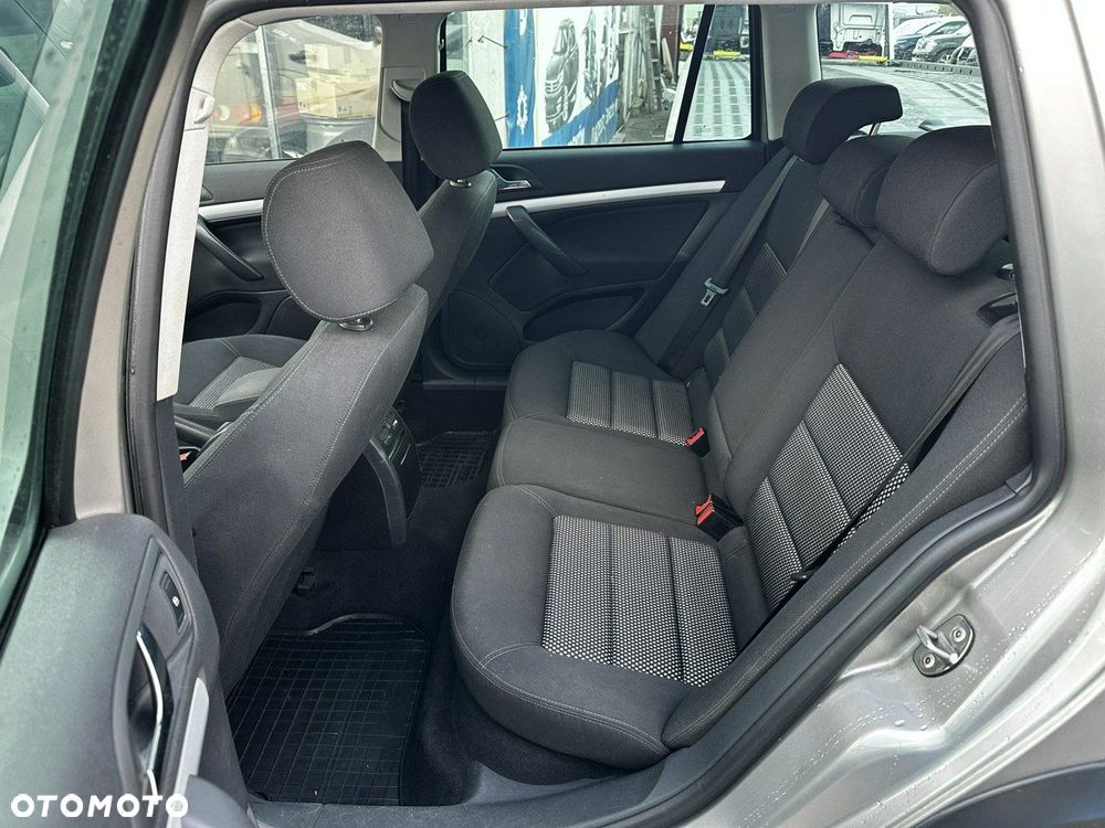 Skoda Octavia 2.0 TDI DPF 4x4 Scout - 23