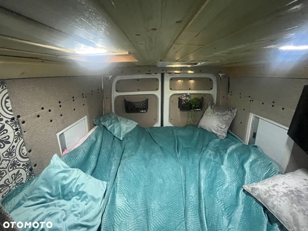 Volkswagen Crafter - 23