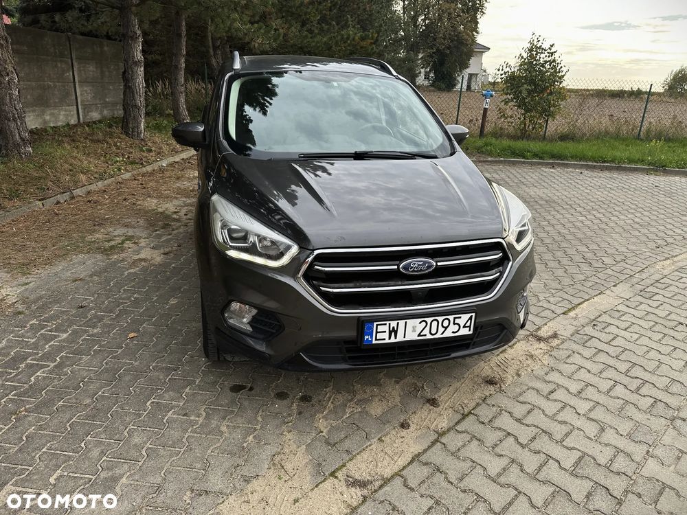 Ford Kuga 2.0 EcoBlue TITANIUM - 4