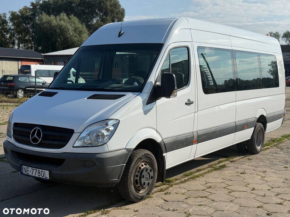 Mercedes-Benz Sprinter - 4