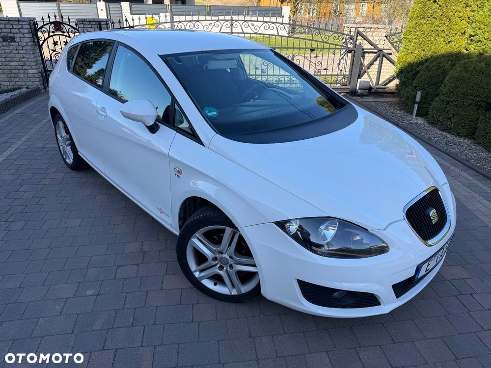 Seat Leon 2.0 TDI DPF Style Copa - 1