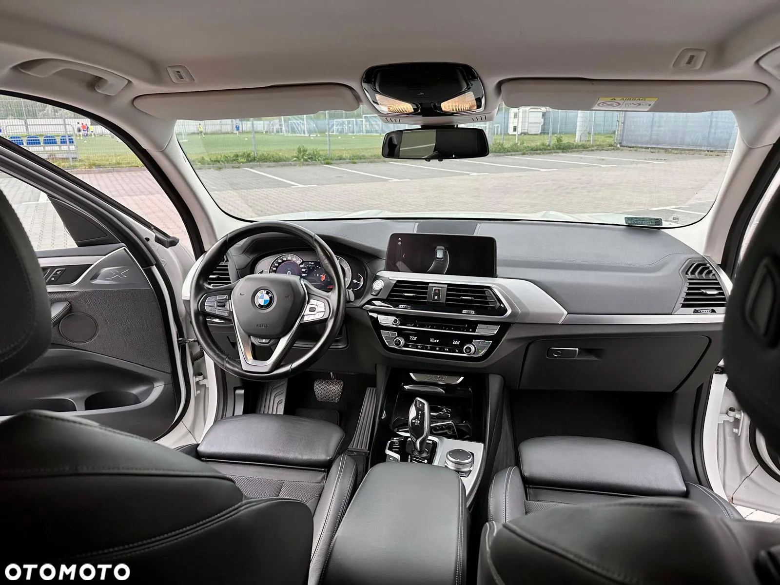 BMW X3 xDrive20d - 16
