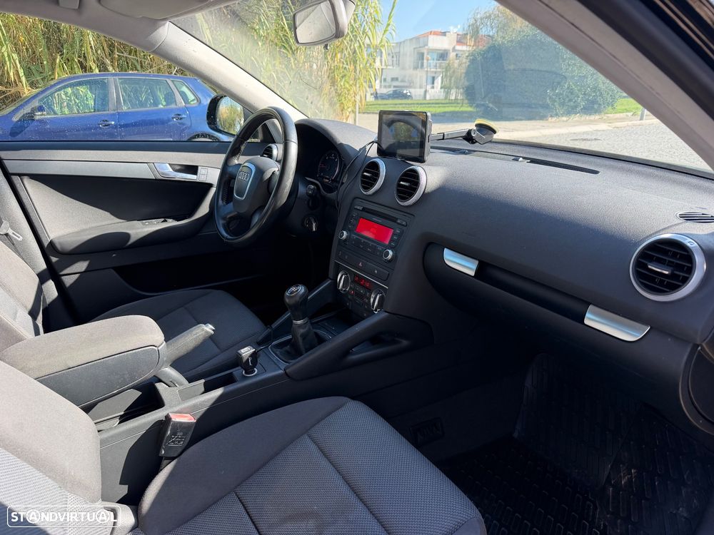 Audi A3 Sportback - 8