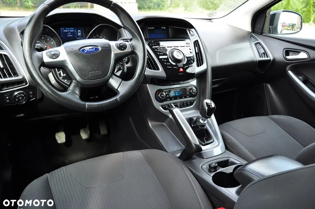 Ford Focus 1.6 EcoBoost Titanium - 34