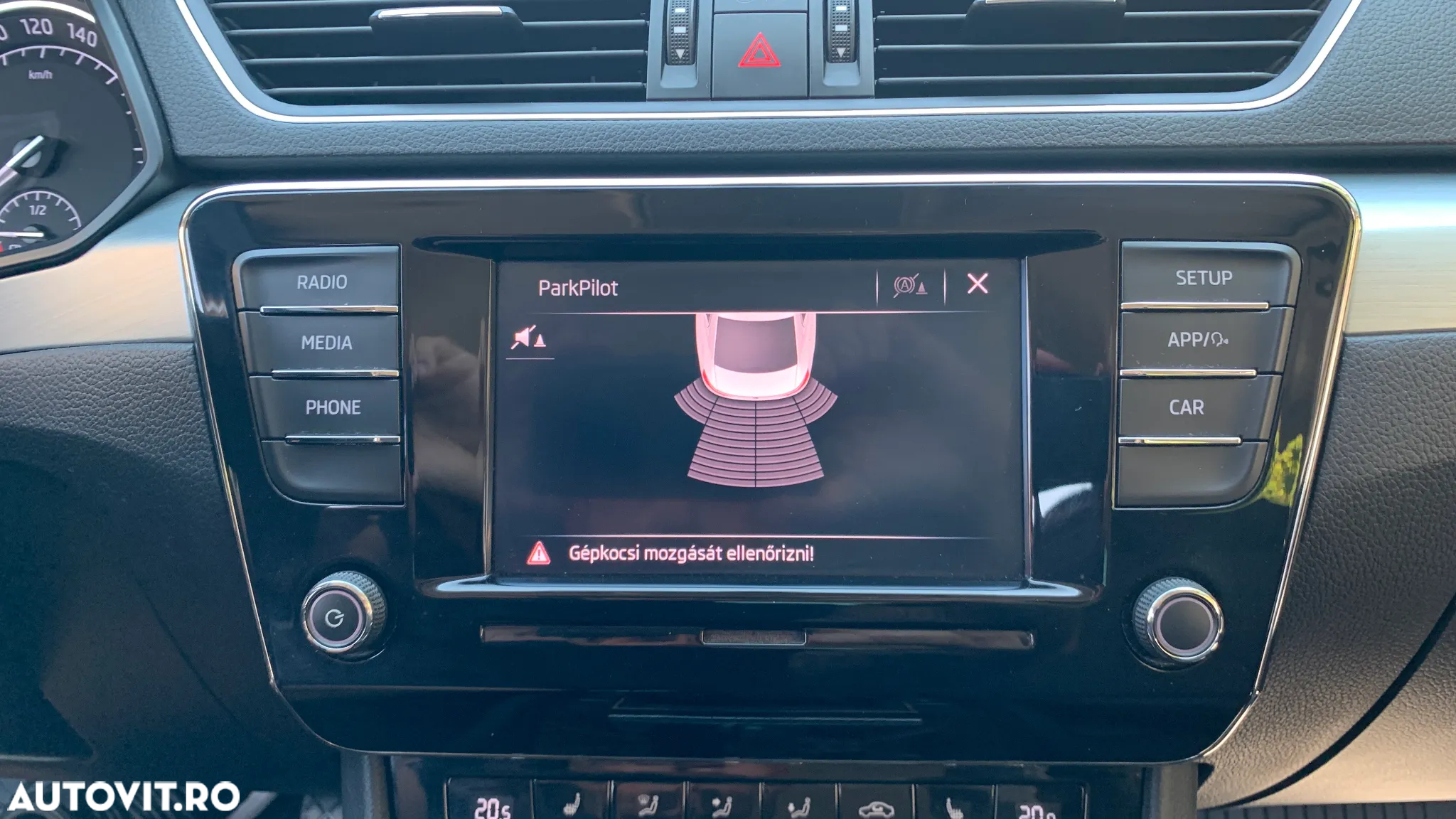 Skoda Superb 1.4 TSI Ambition - 26