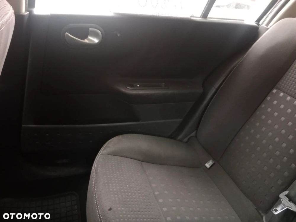 Renault Megane II 1.4 Sport Way - 12