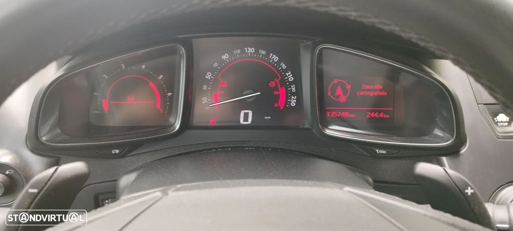 Citroën DS5 e-HDi 115 EGS6 Chic - 11