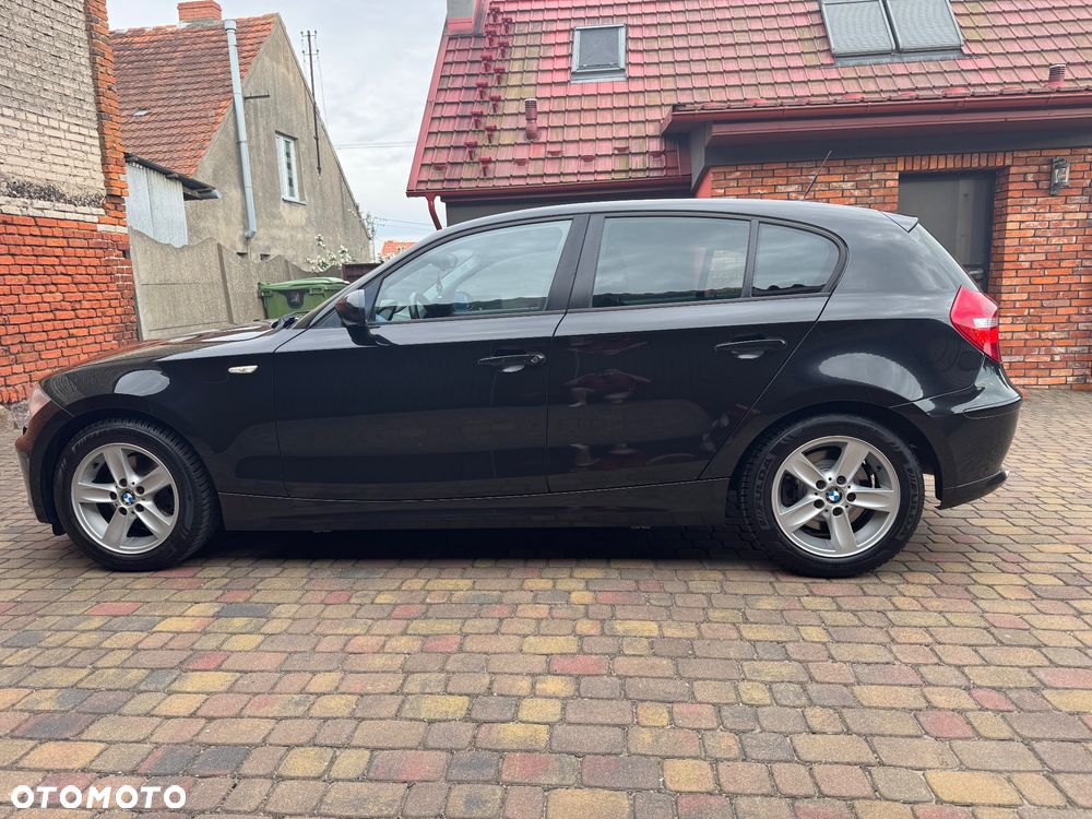 BMW Seria 1 120d - 3