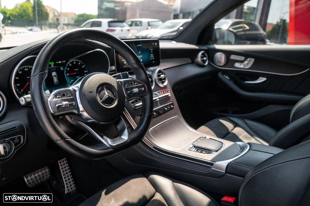 Mercedes-Benz GLC 300 de Coupe 4Matic 9G-TRONIC AMG Line - 4