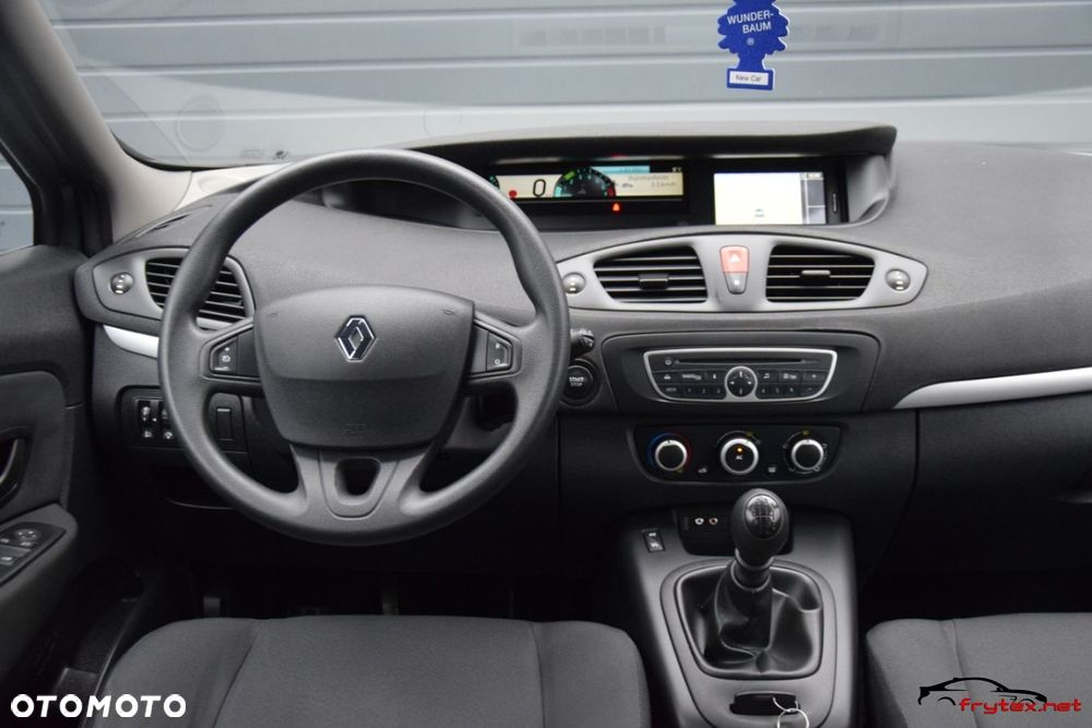 Renault Scenic - 31