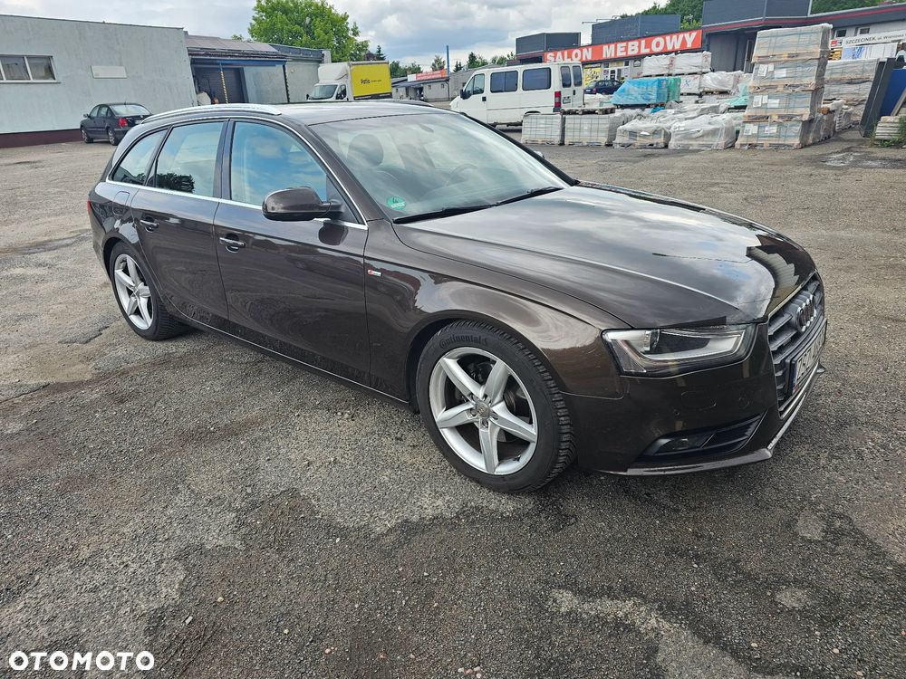 Audi A4 - 1