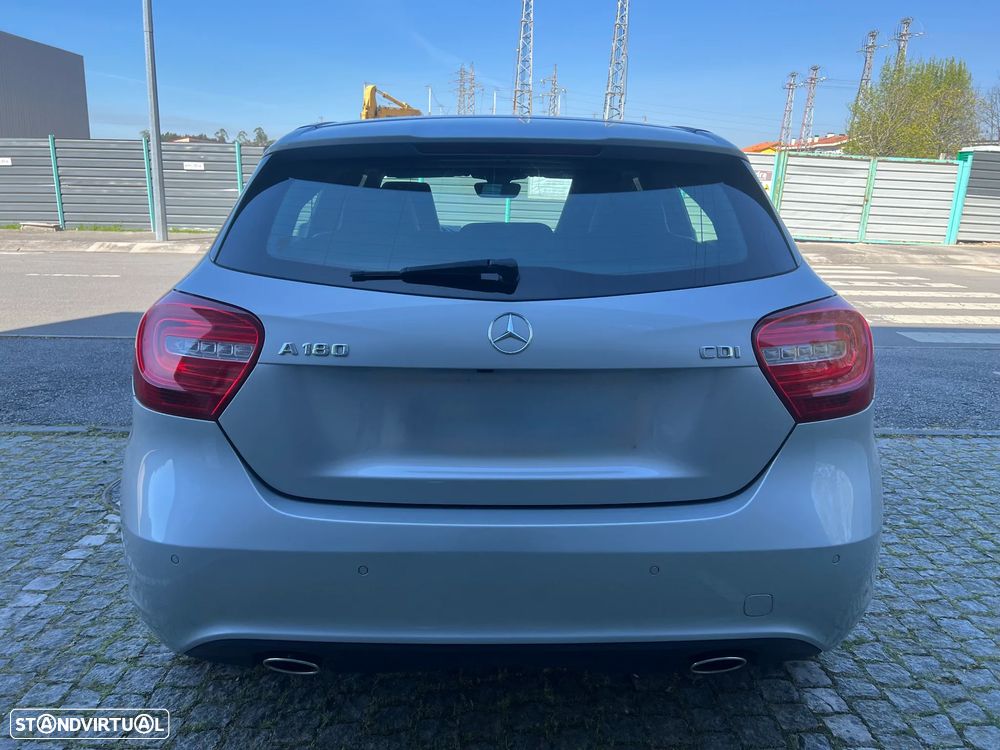 Mercedes-Benz A 180 CDI 7G DCT - 16