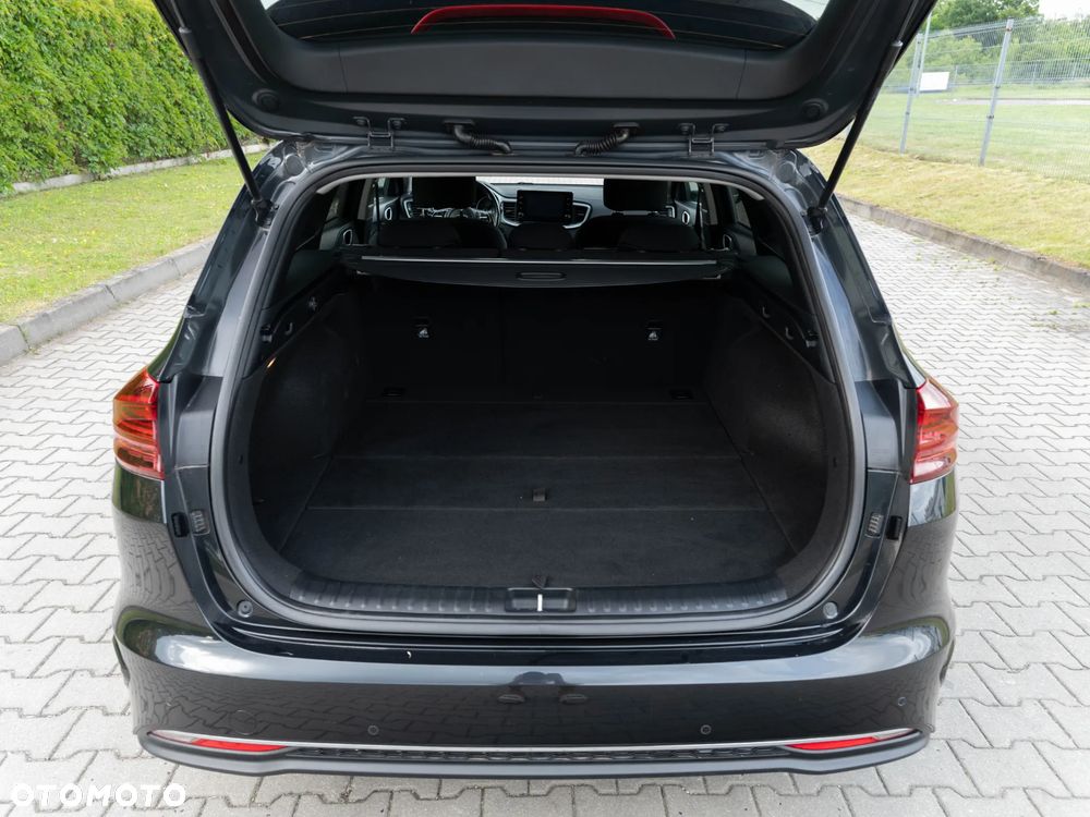 Kia Ceed 1.5 T-GDI M DCT - 15