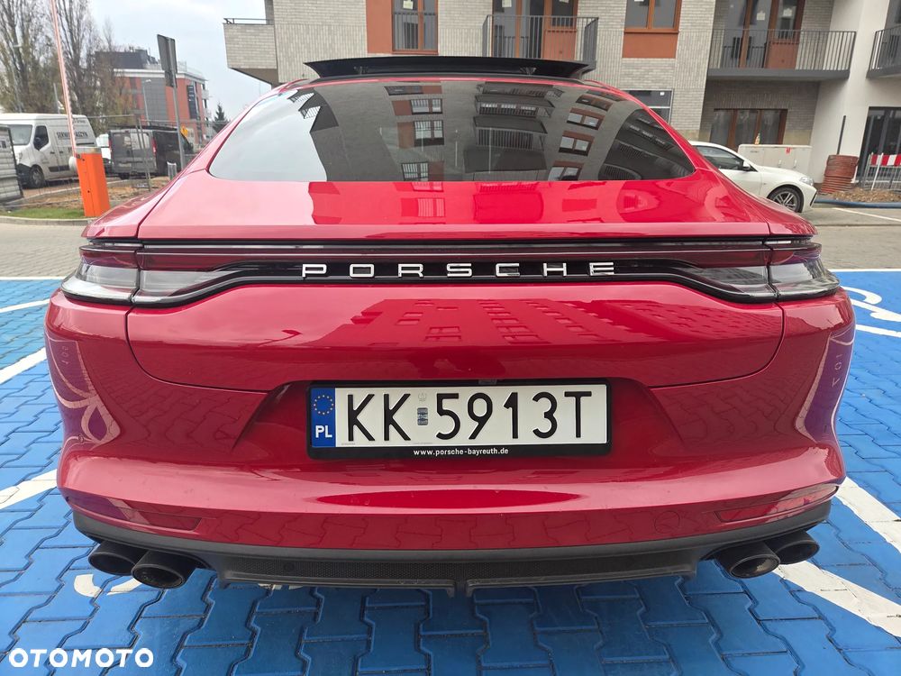 Porsche Panamera 4 - 39