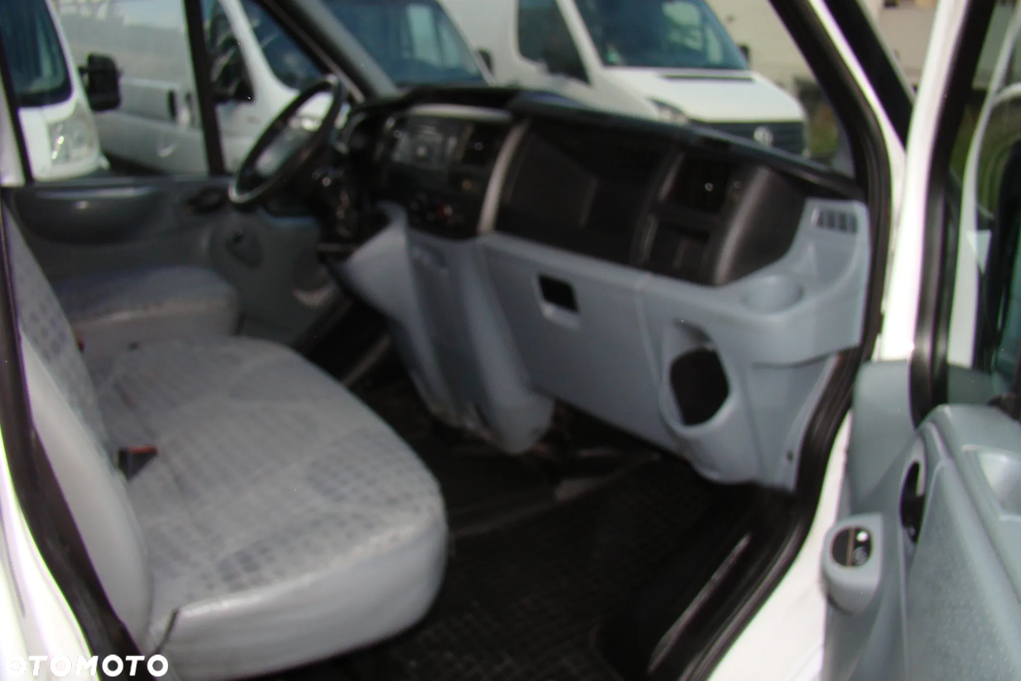 Ford Transit - 7