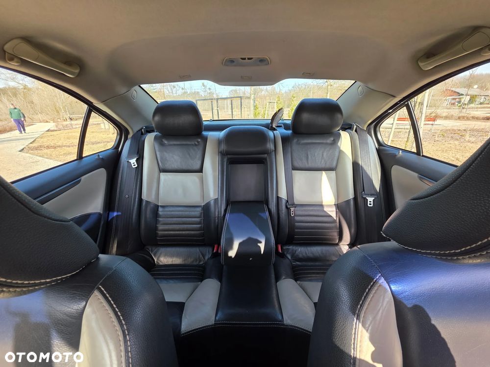 Volvo S60 D5 Summum - 17