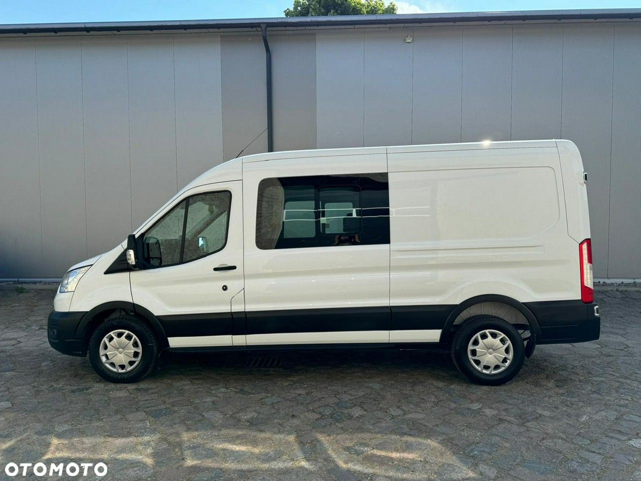 Ford Transit - 11