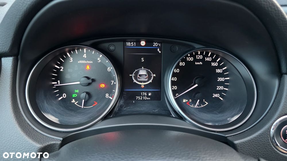 Nissan Qashqai 1.3 DIG-T N-WAY - 18