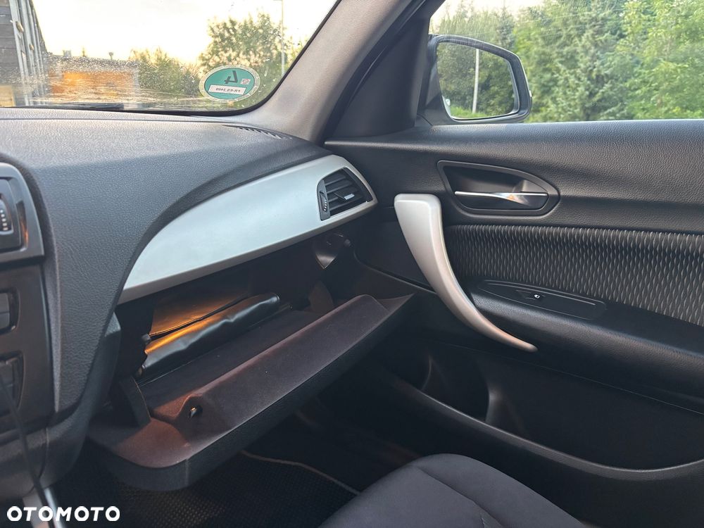 BMW Seria 1 116i Urban Line - 16