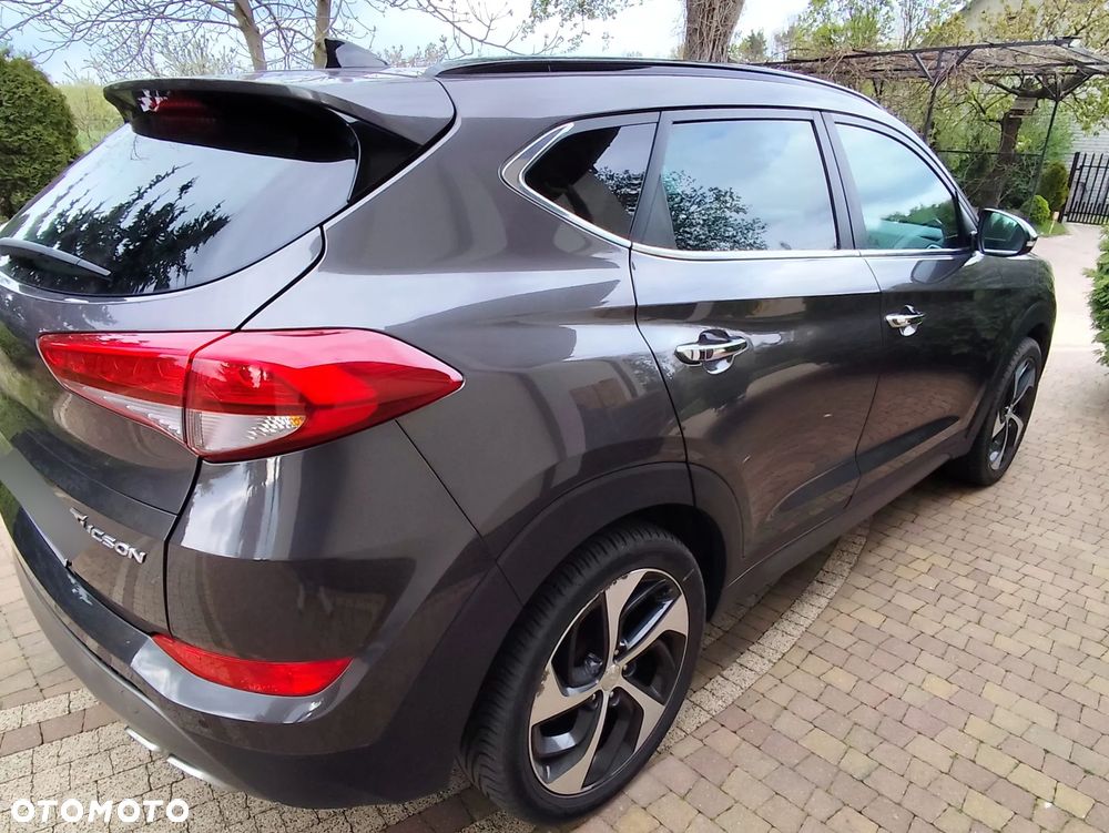 Hyundai Tucson 2.0 CRDi 2WD Trend - 15