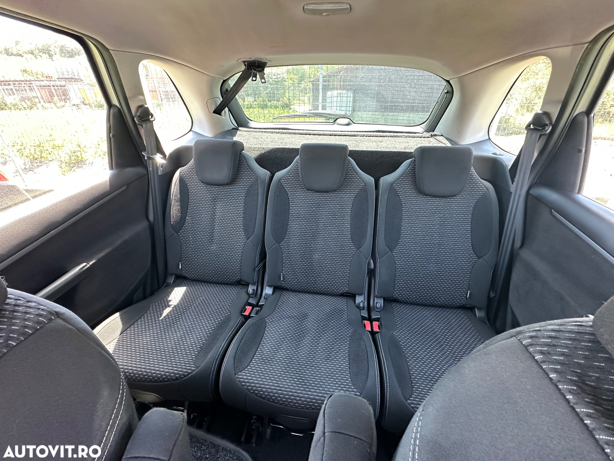 Citroën C4 Picasso - 6