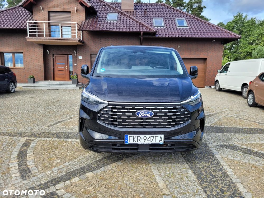Ford Tourneo Custom L2 VA Autm Titanium