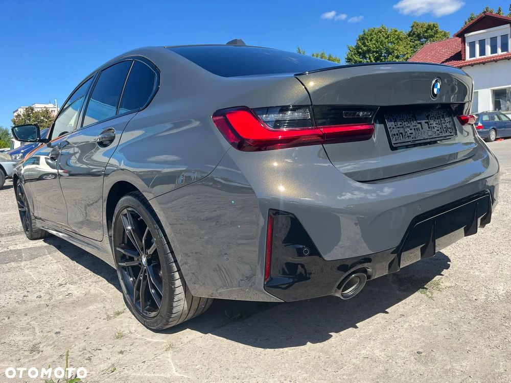 BMW Seria 3 330i xDrive M Sport sport - 2