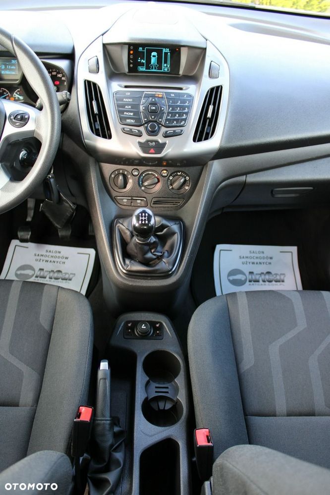 Ford Transit Connect - 26
