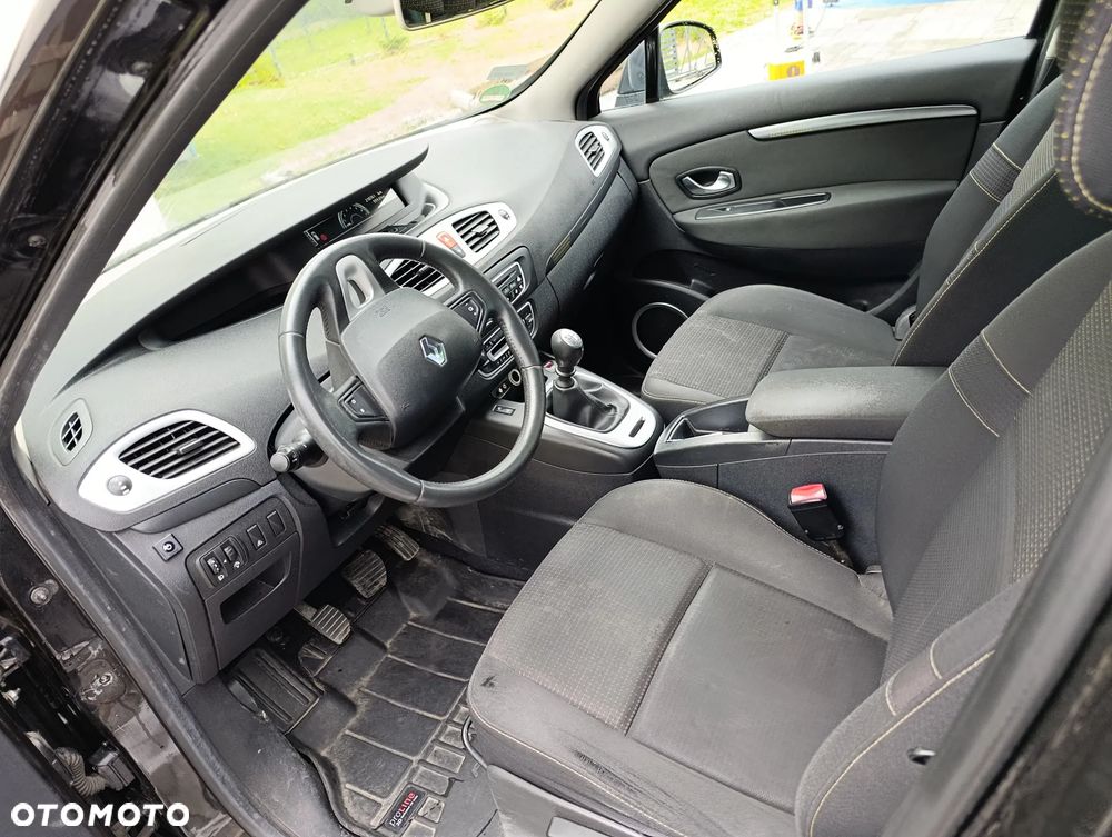 Renault Scenic 1.4 16V TCE Expression - 15