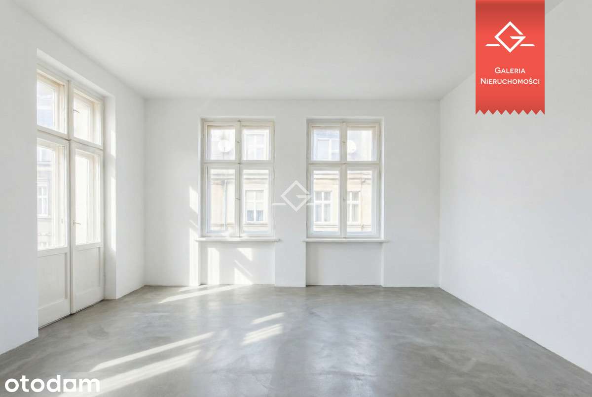 Balkon | Wysokie sufity | Odnowiona klatka