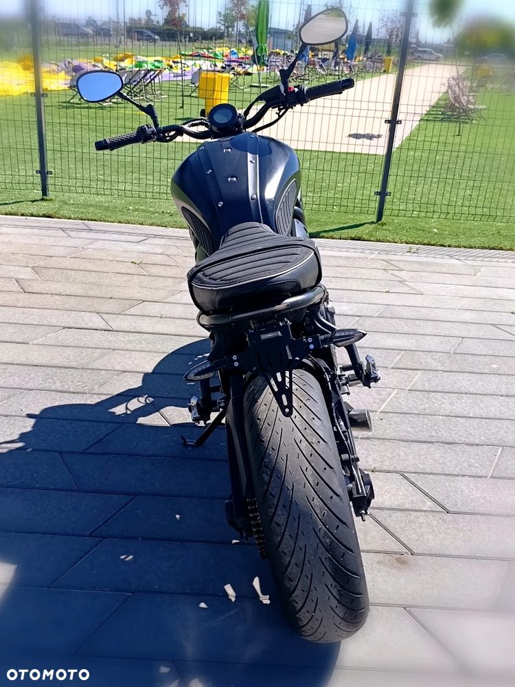Yamaha XSR - 3