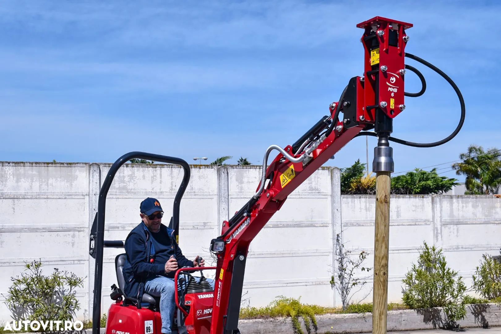 Ciocan Hidraulic Miniexcavator, picon miniexcavator - 1