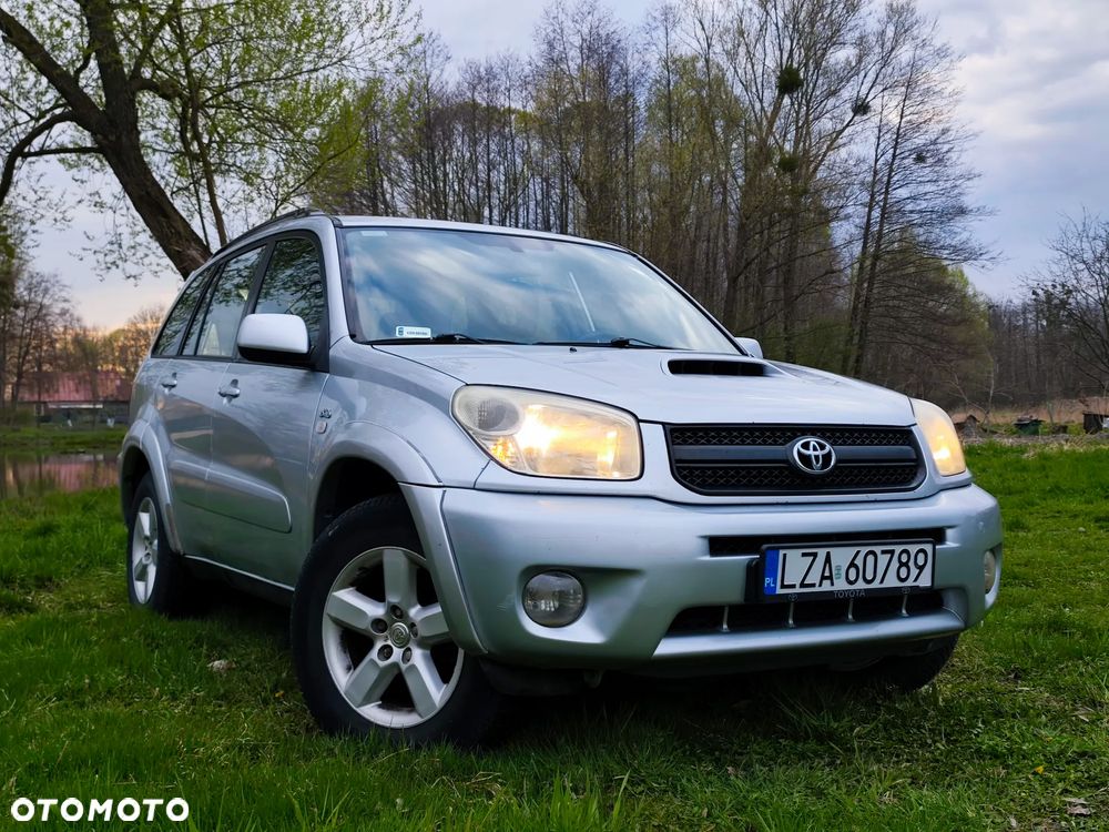 Toyota RAV4 D-4D 4x4 - 1