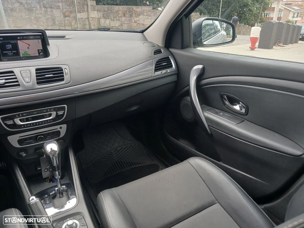 Renault Mégane Sport Tourer 1.5 dCi GT Line EDC J18 - 16