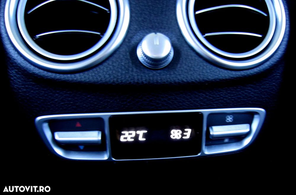 Mercedes-Benz GLC 250 d 4MATIC - 12