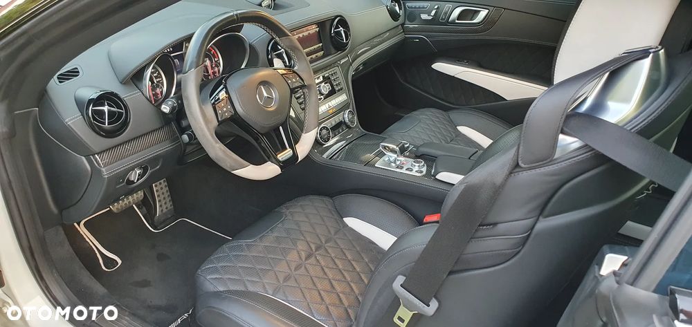 Mercedes-Benz SL 63 AMG AMG Speedshift 7G-MCT 2LOOK Edition - 12