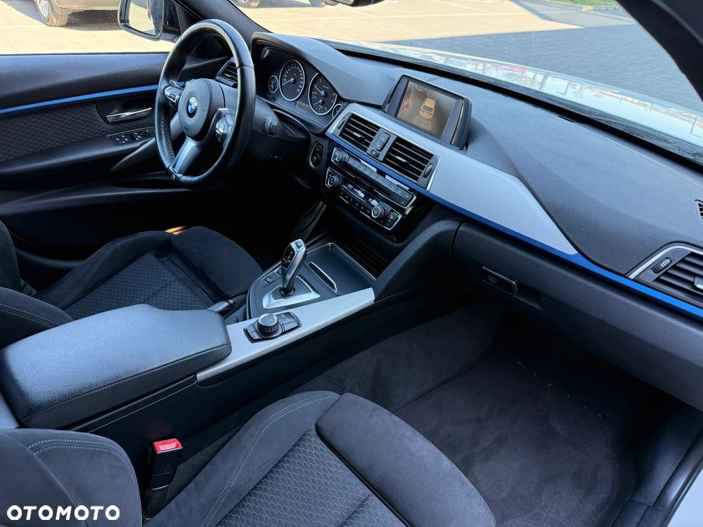 BMW Seria 3 330i GPF xDrive M Sport - 27