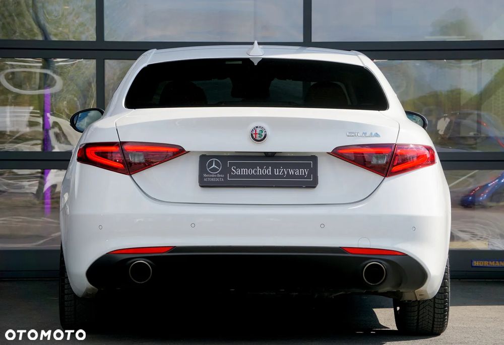 Alfa Romeo Giulia 2.0 Turbo Super - 7