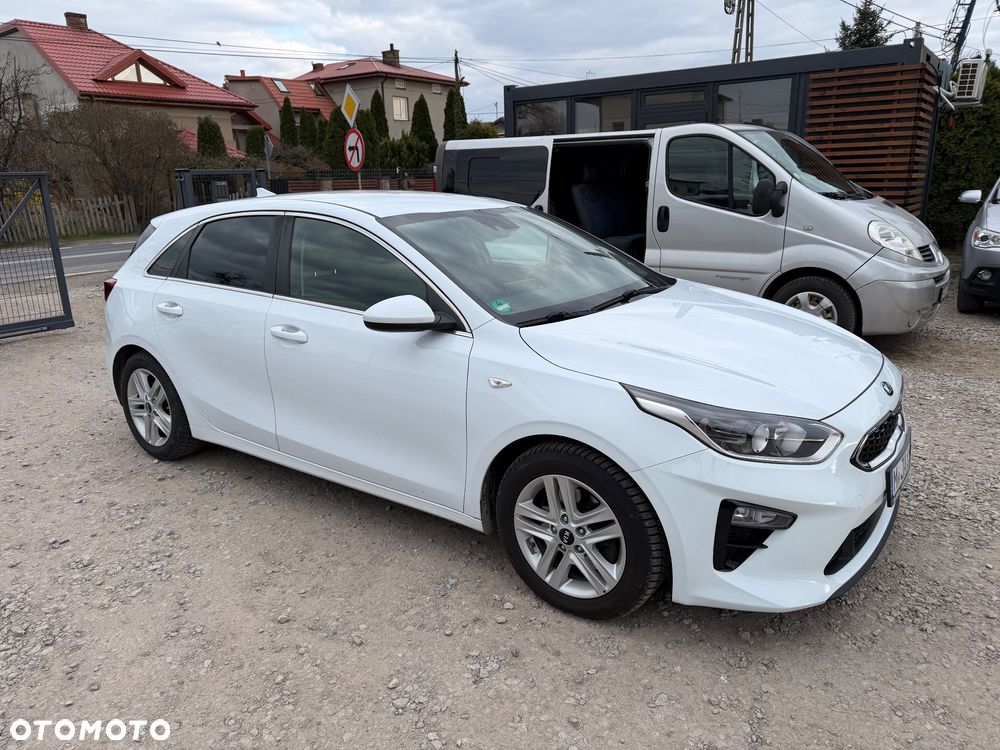 Kia Ceed 1.4 T-GDI OPF Vision - 18