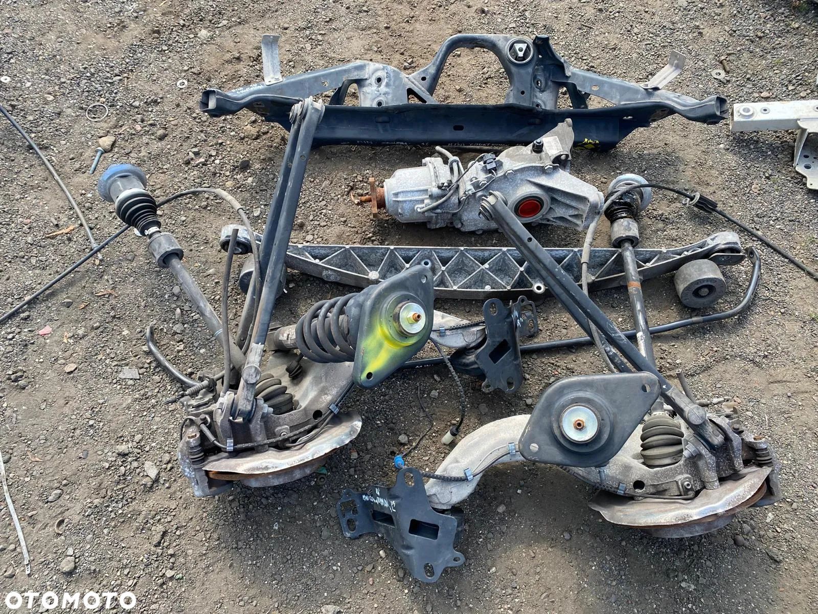 ZAWIESZENIE MINI COOPER COUNTRYMAN 16r LEWA PRAWA PRZÓD TYŁ  STRONA DYFER PÓŁOSIE ZACISKI TARCZE AMOTYZATORY WAHACZE - 1