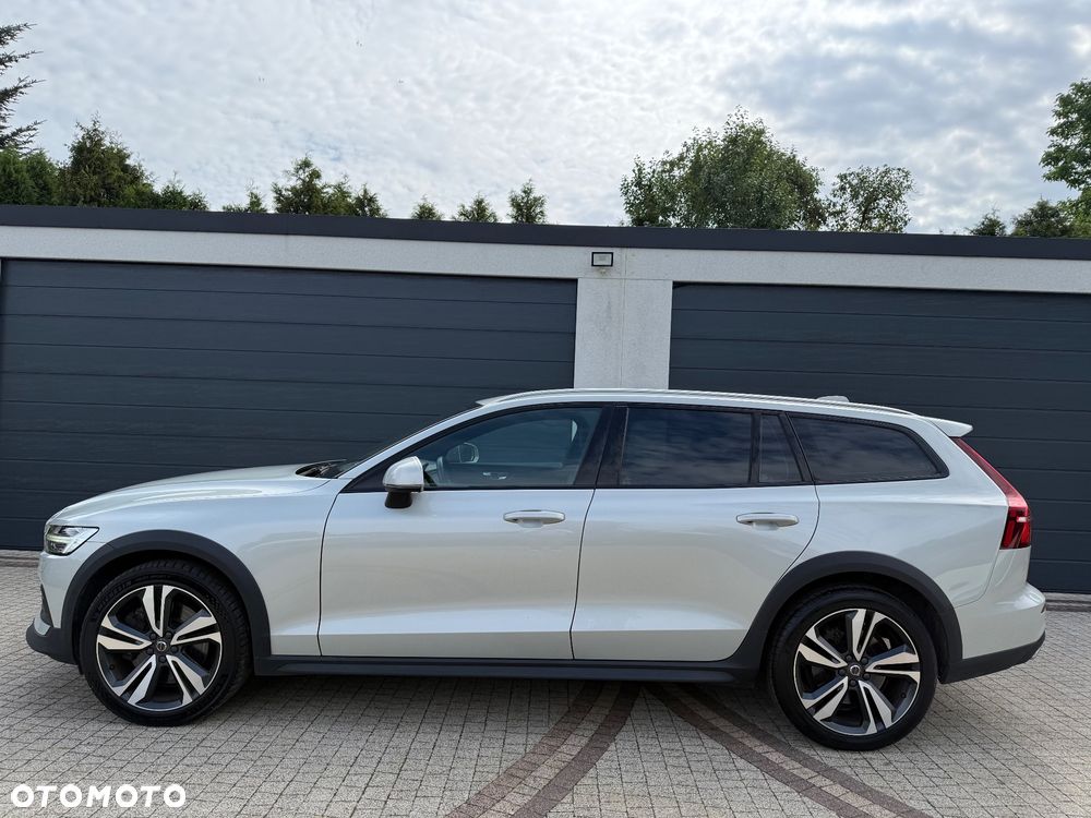 Volvo V60 Cross Country D4 AWD Geartronic Pro - 13