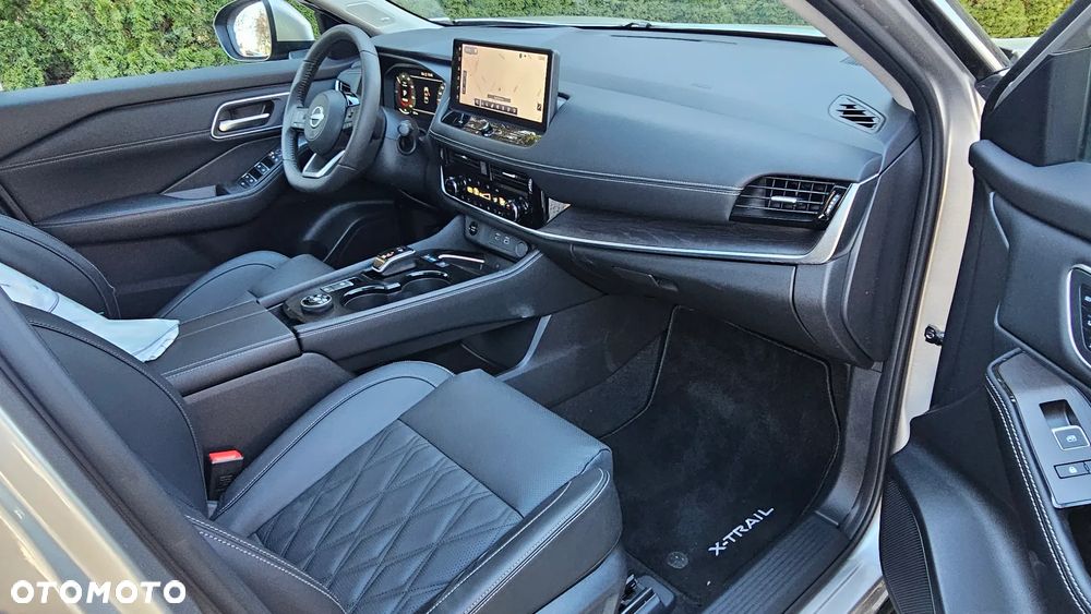 Nissan X-Trail - 32