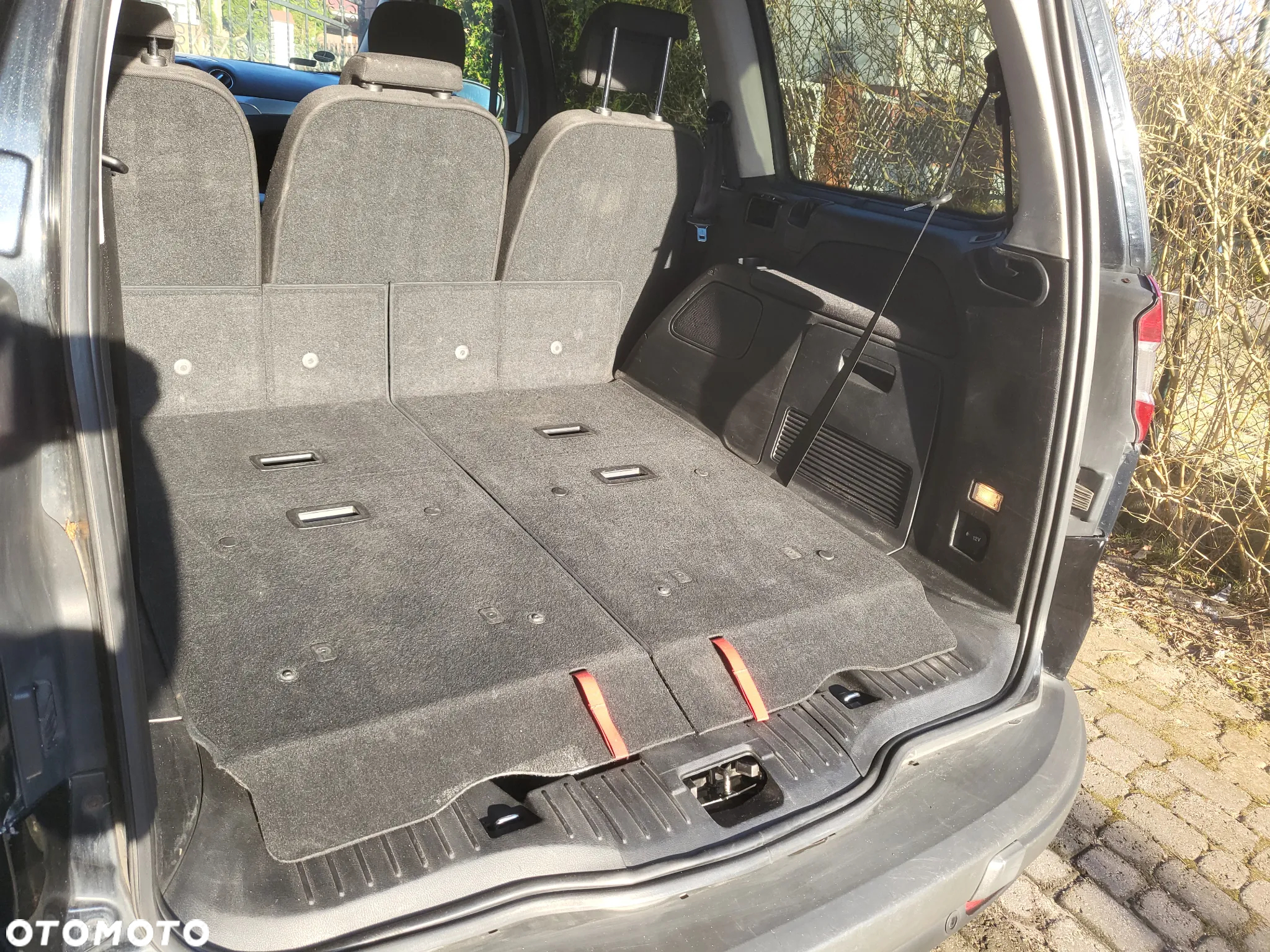 Ford Galaxy 2.0 TDCi Platinium X (Titanium) - 23