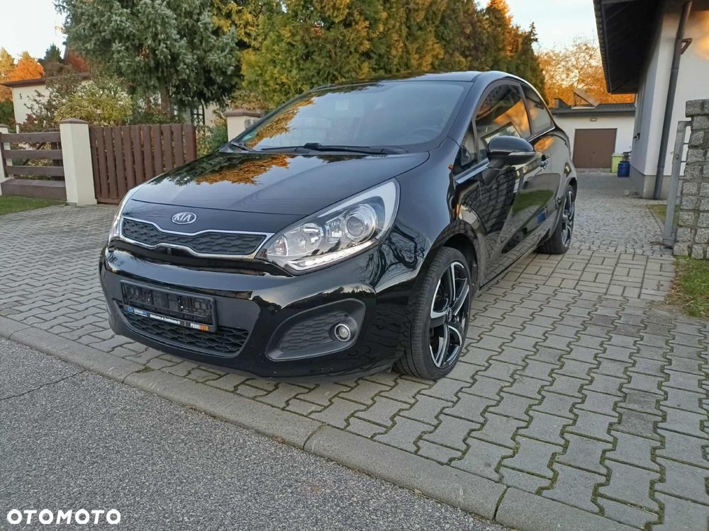 Kia Rio 1.4 Dream Team Edition - 3